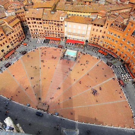Stilnuovo Charming Apartment In Siena'S Historic Center, Very Close To Piazza Del Campo Kültér fotó