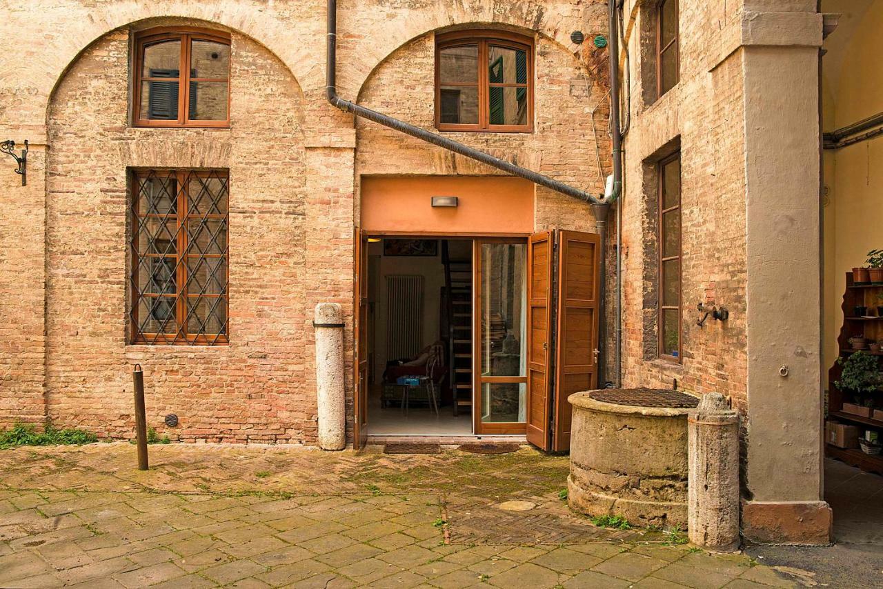 Stilnuovo Charming Apartment In Siena'S Historic Center, Very Close To Piazza Del Campo Kültér fotó