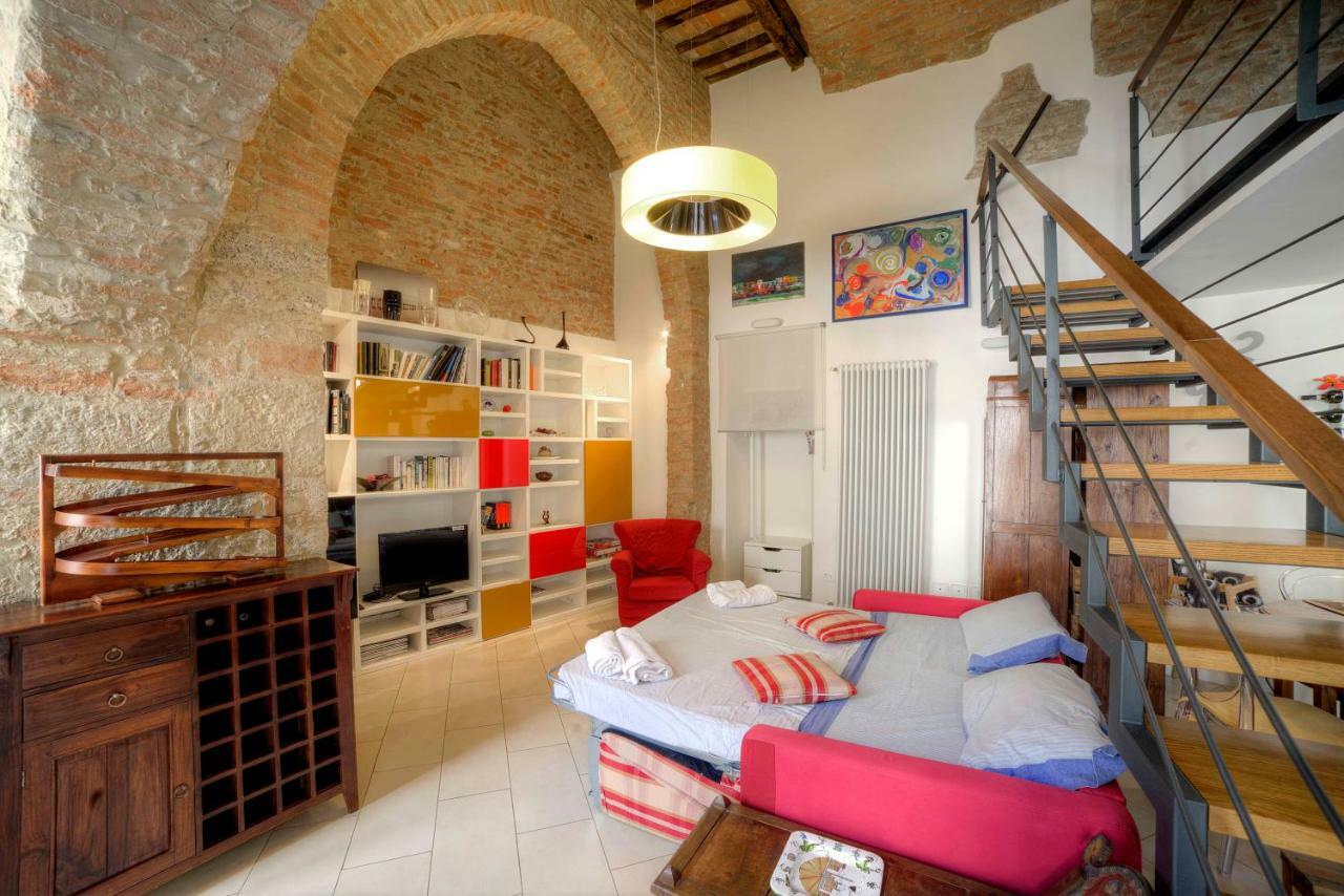 Stilnuovo Charming Apartment In Siena'S Historic Center, Very Close To Piazza Del Campo Kültér fotó